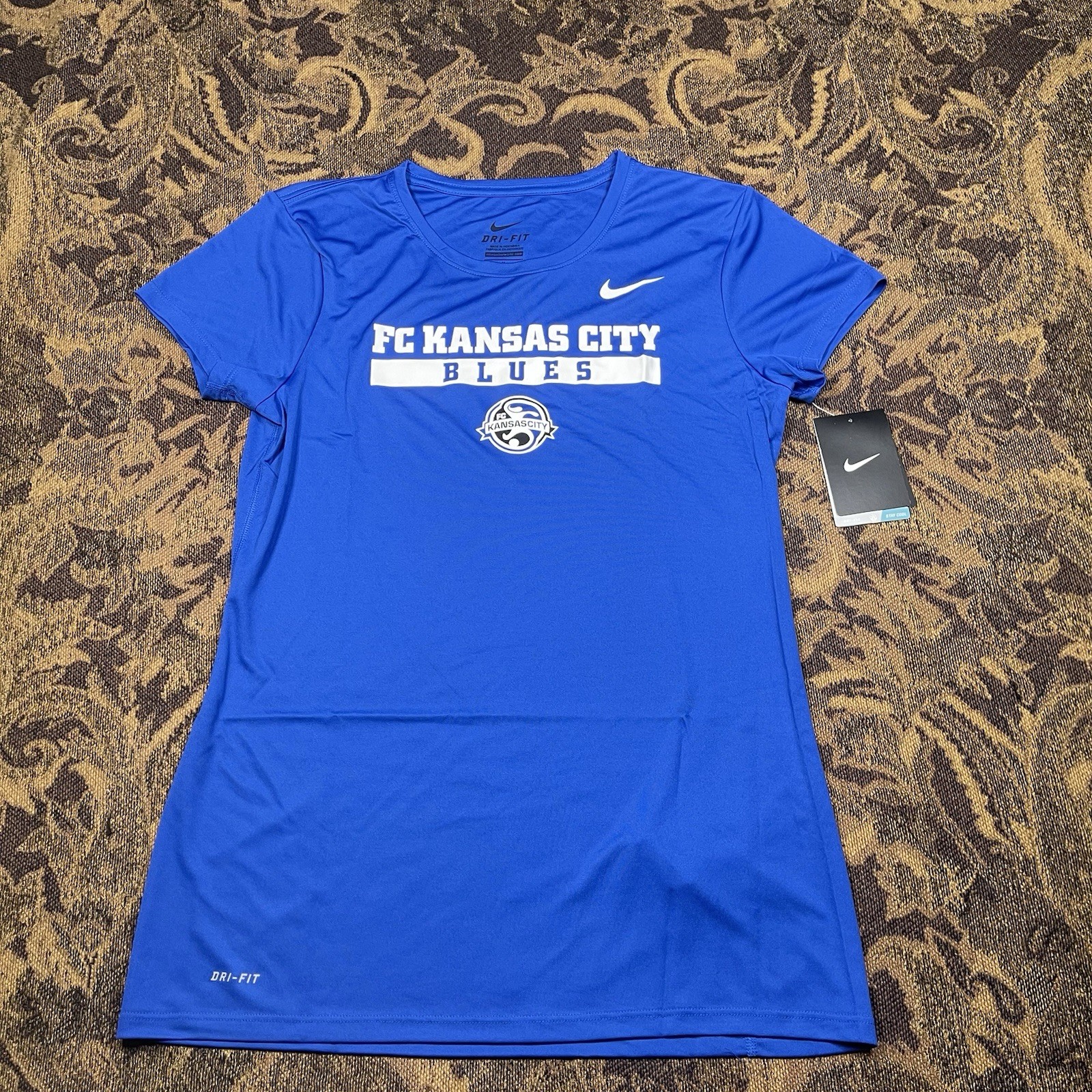 Nike Dri-FIT FC Kansas City Soccer women’s Blue t-shirt Size Medium New