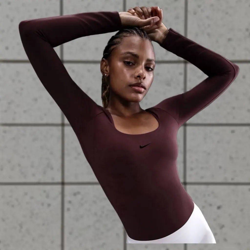 NEW Nike Womens Form Long-Sleeve Bodysuit Brownish Red HQ8296-652 Size M