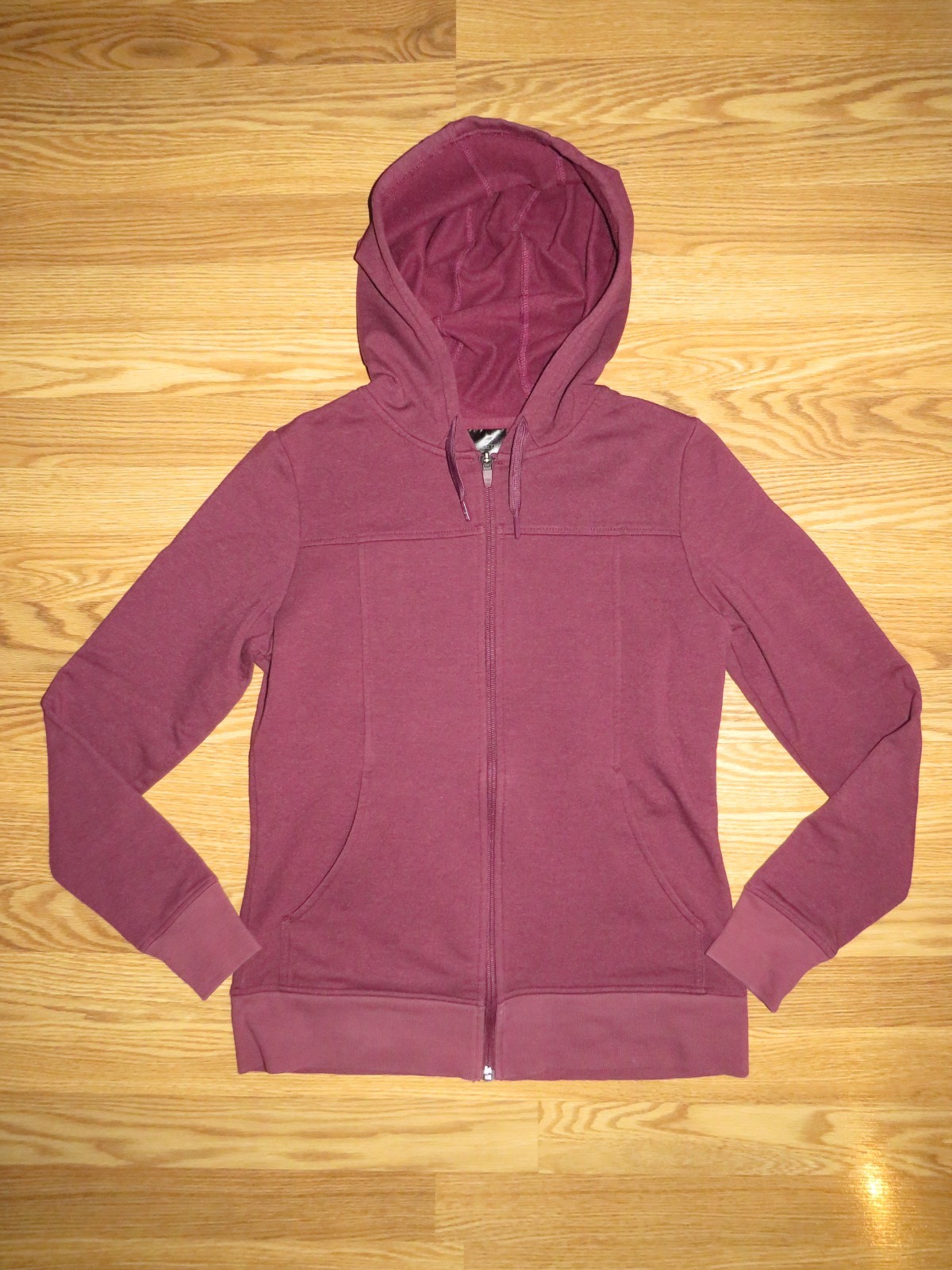 HYLETE Women’s Medium Linear Tech II Semi-Fitted Fleece Full Zip Hoodie RAISIN