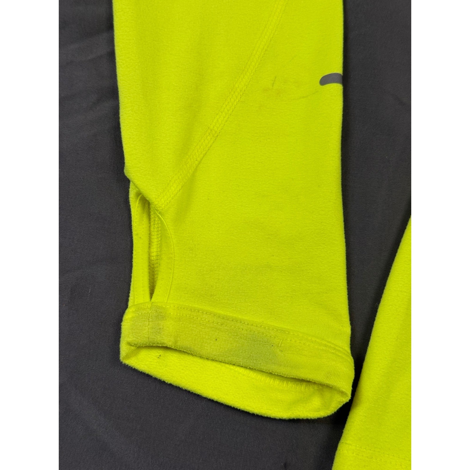 Nike Running Dri-FIT Half Zip Pullover Neon Yellow Volt Womens Small Thumbholes