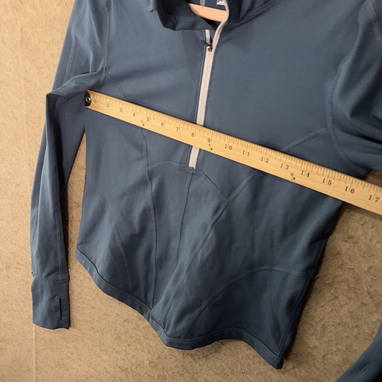 FP Movement You’re A Peach Layer Jacket Womens Sz S Blue Stretch Athleisure