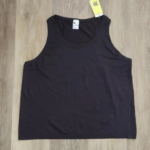 NWT All In Motion Women’s Seamless Core Tank Black Size XXL