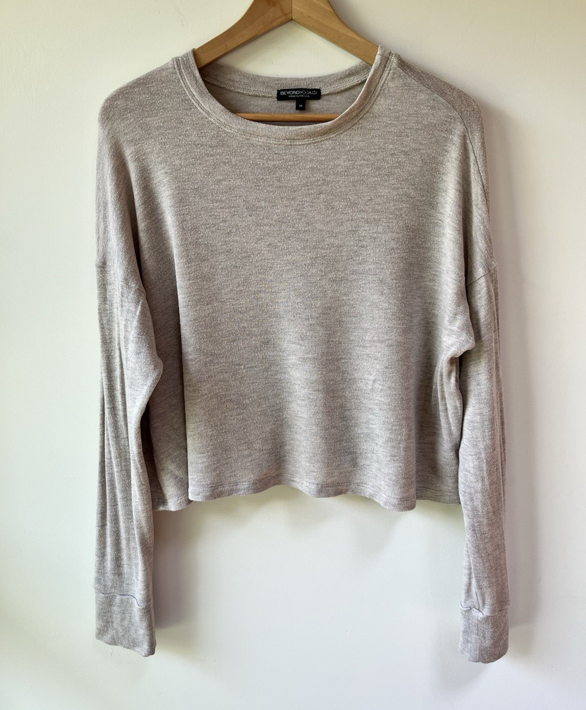 Beyond Yoga Women’s Gray Cropped Long Sleeve Modal Spandex Stretch Top M