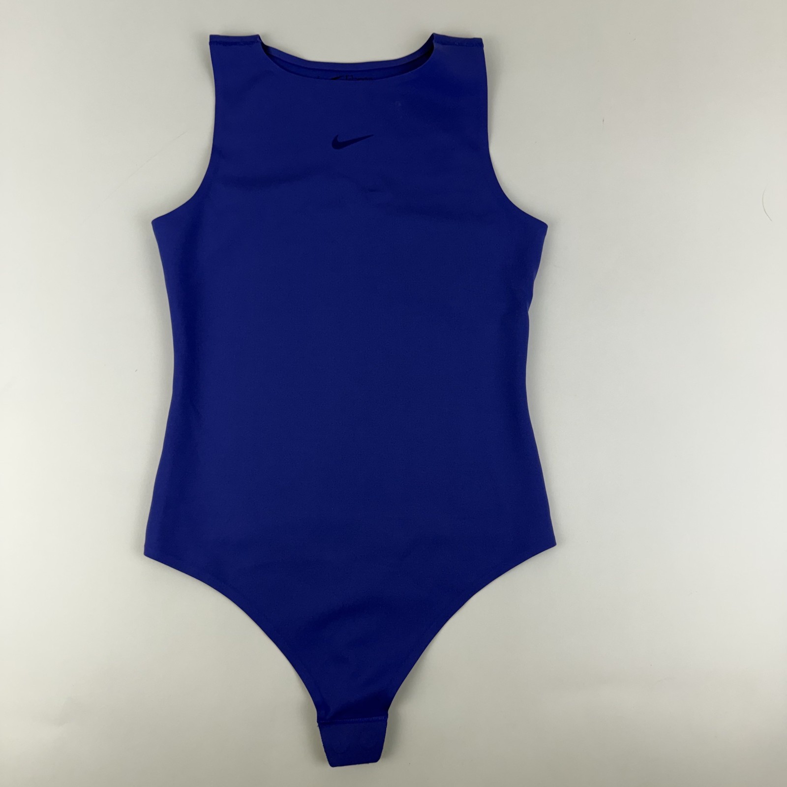 New Womens Nike Form Sleeveless Purple Athletic Gym Bodysuit Size XSmall NWT