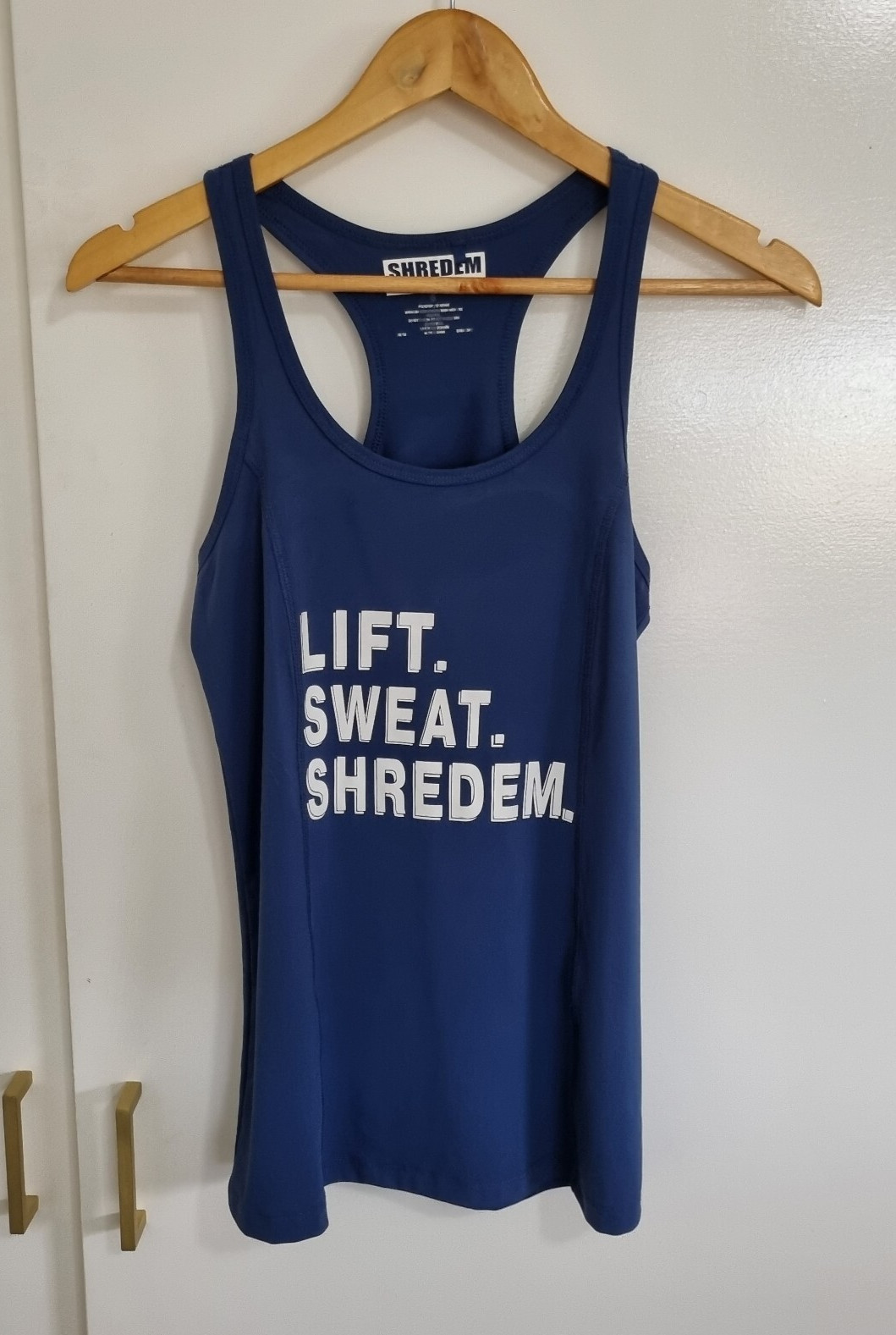 Shred Em Racer Women’s size 6 blue Stringer Gym Training Sports top