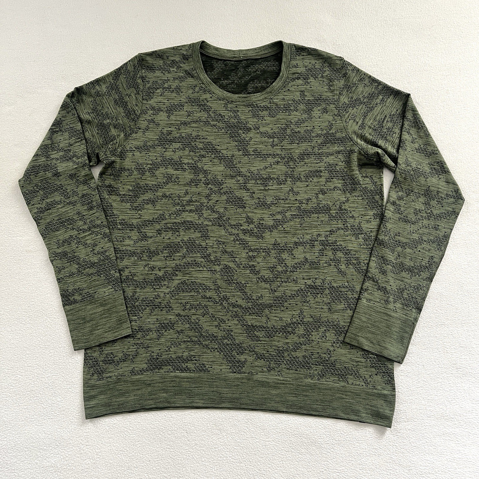 Lululemon Dot Scape Rainforest Green Twill Swiftly Breathe Long Sleeve Shirt 10