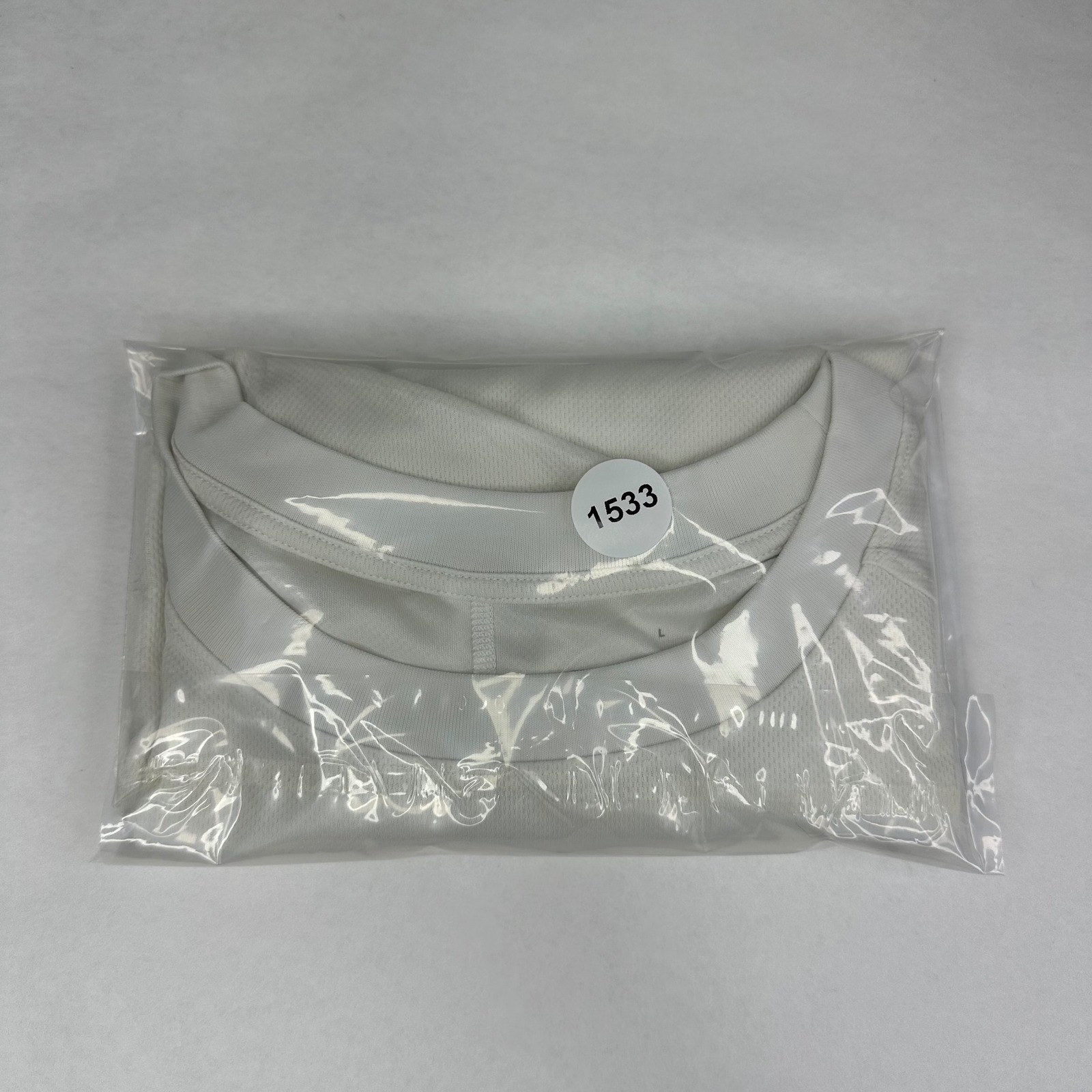 Everlane Perform White Recycled Polyester Boxy Cropped Short Sleeve Tee Large