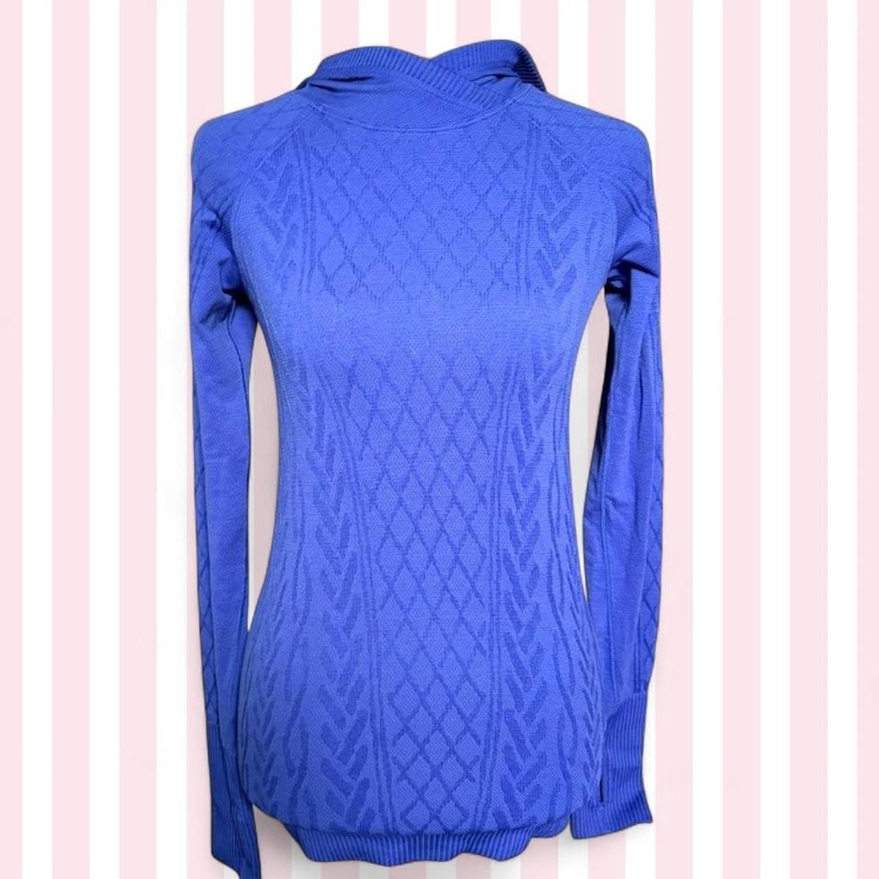 Lululemon Blue Cable Knit Seamless Long Sleeve Top Women’s Size 4 Thumbhole