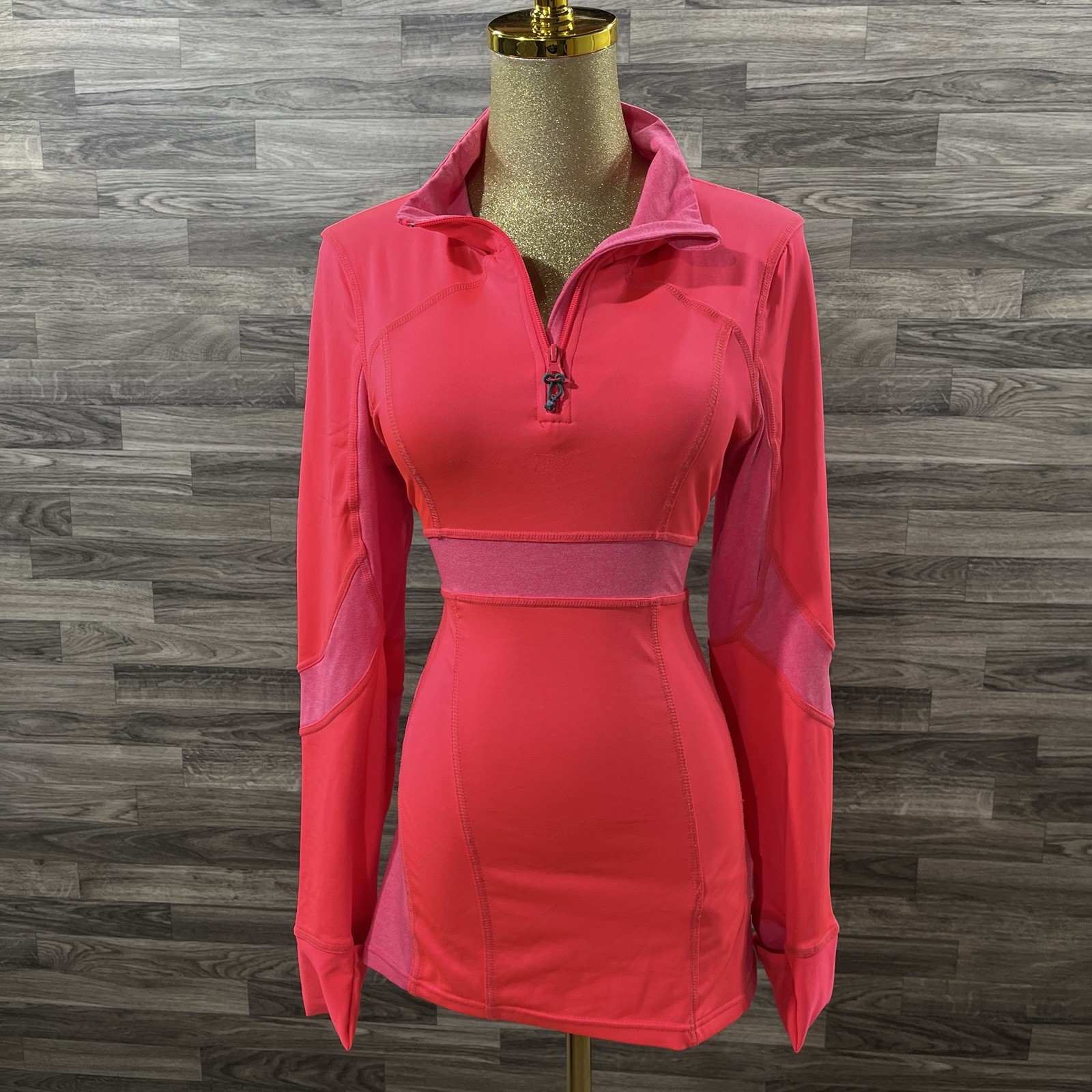 BKE Sport Womens Medium Pink 1/4 Zip Athletic Pullover Thumbholes Stretch