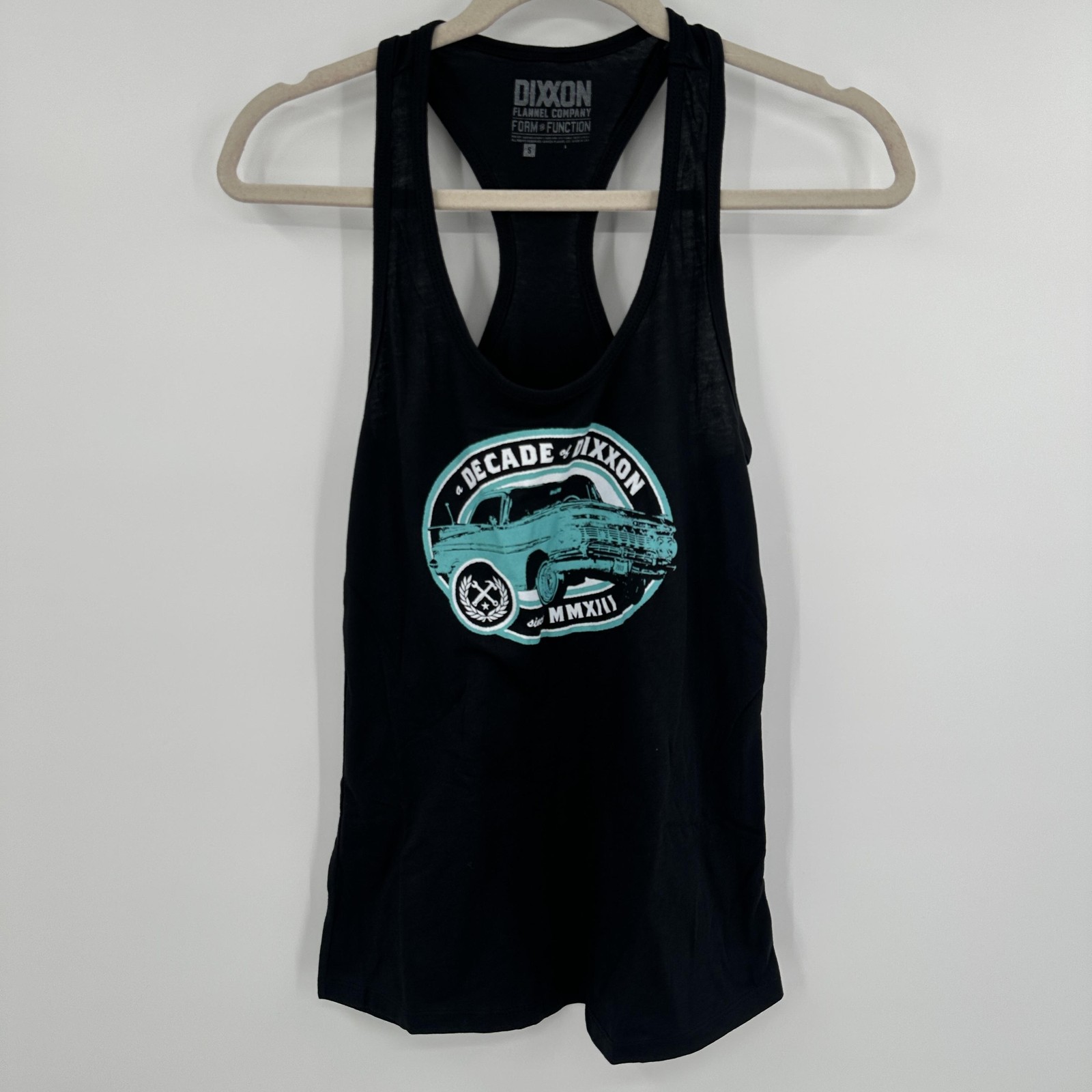 Dixxon Flannel Company Tank Top Womens Small Black Decade Car Graphic Racerback