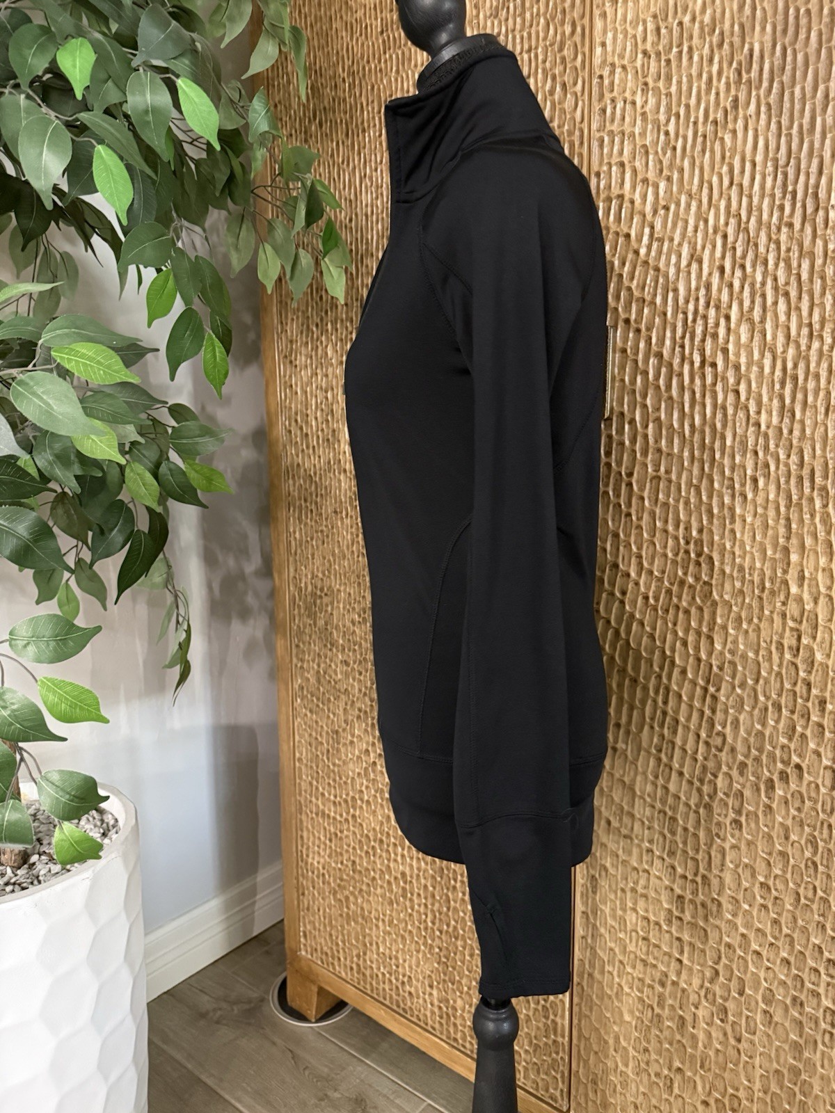 Mondetta Pullover Black Solid Women XS 1/4 Zip Stretch Mock Neck Long Sleeve