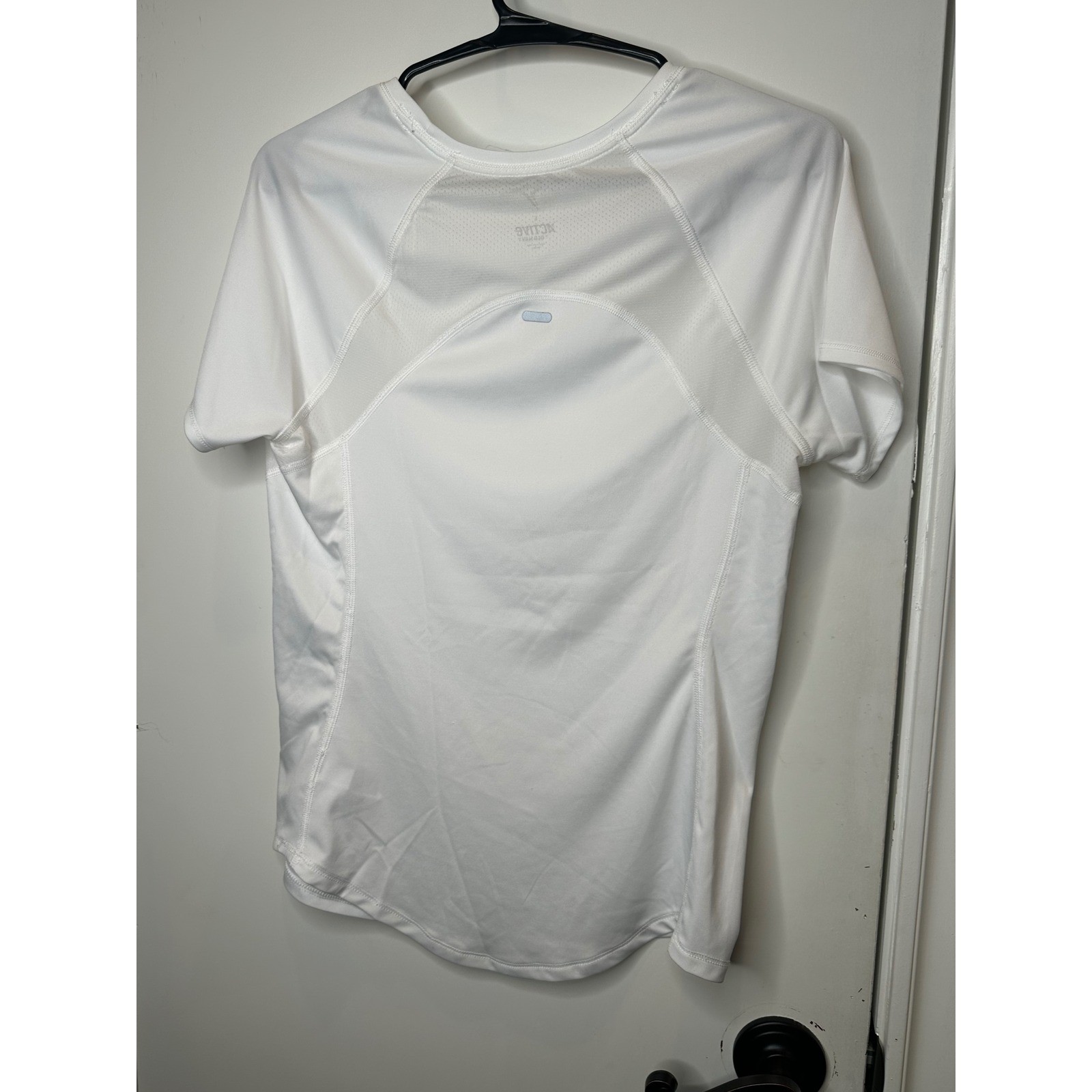 Old Navy Active Go-Dry Mesh Panel Workout T-Shirt White Small Womens Raglan