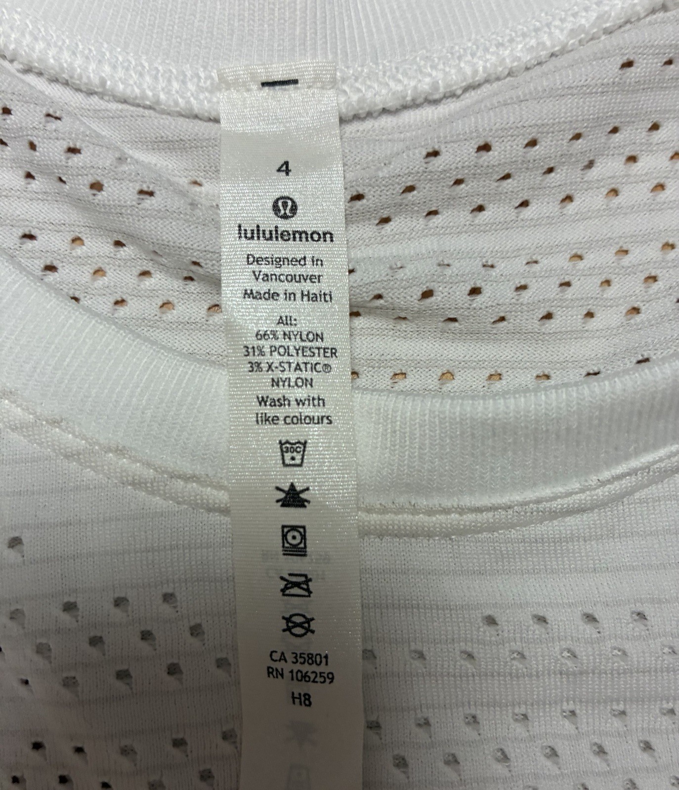 Lululemon Swiftly Tech Athletic Tee Short Sleeve Top White Mesh size 4 Tight