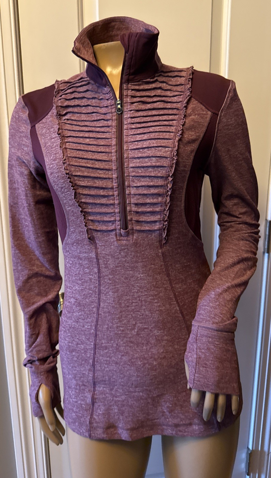 LULULEMON Run Your Heart Out Pullover Half Zip Women’s Size 6 Multicolor