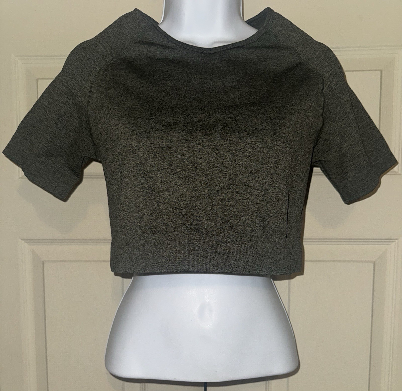 Aoxjox Womens Workout Short Sleeve Seamless Crop Top Yoga Gym Sport T Shirts M/L