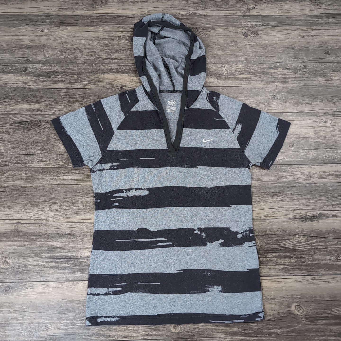 Women’s Nike The Athletic Dept Size Large 12-14 Hooded Striped Shirt Gray Blue