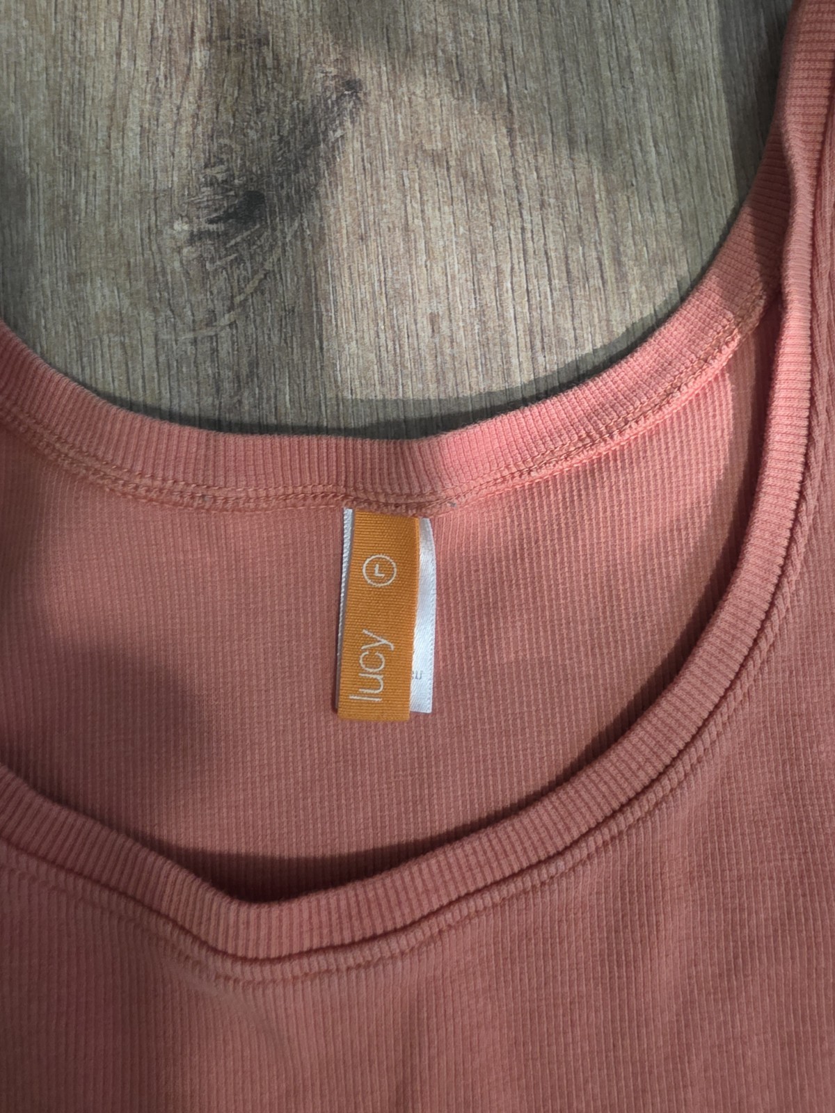 Lucy Athletic Women’s LARGE Tanktop Peach