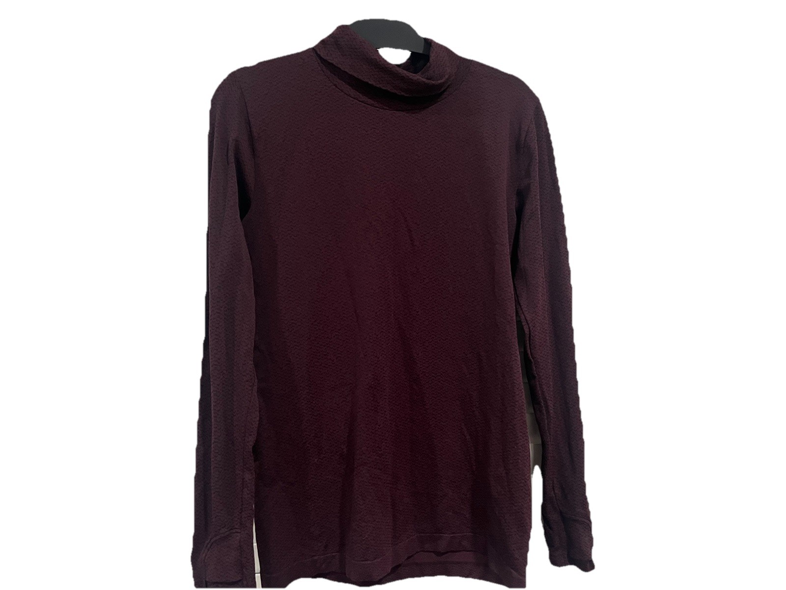 Women’s Exercising Top, Size L w/ Thumbholes Made in Portugal, Athleta