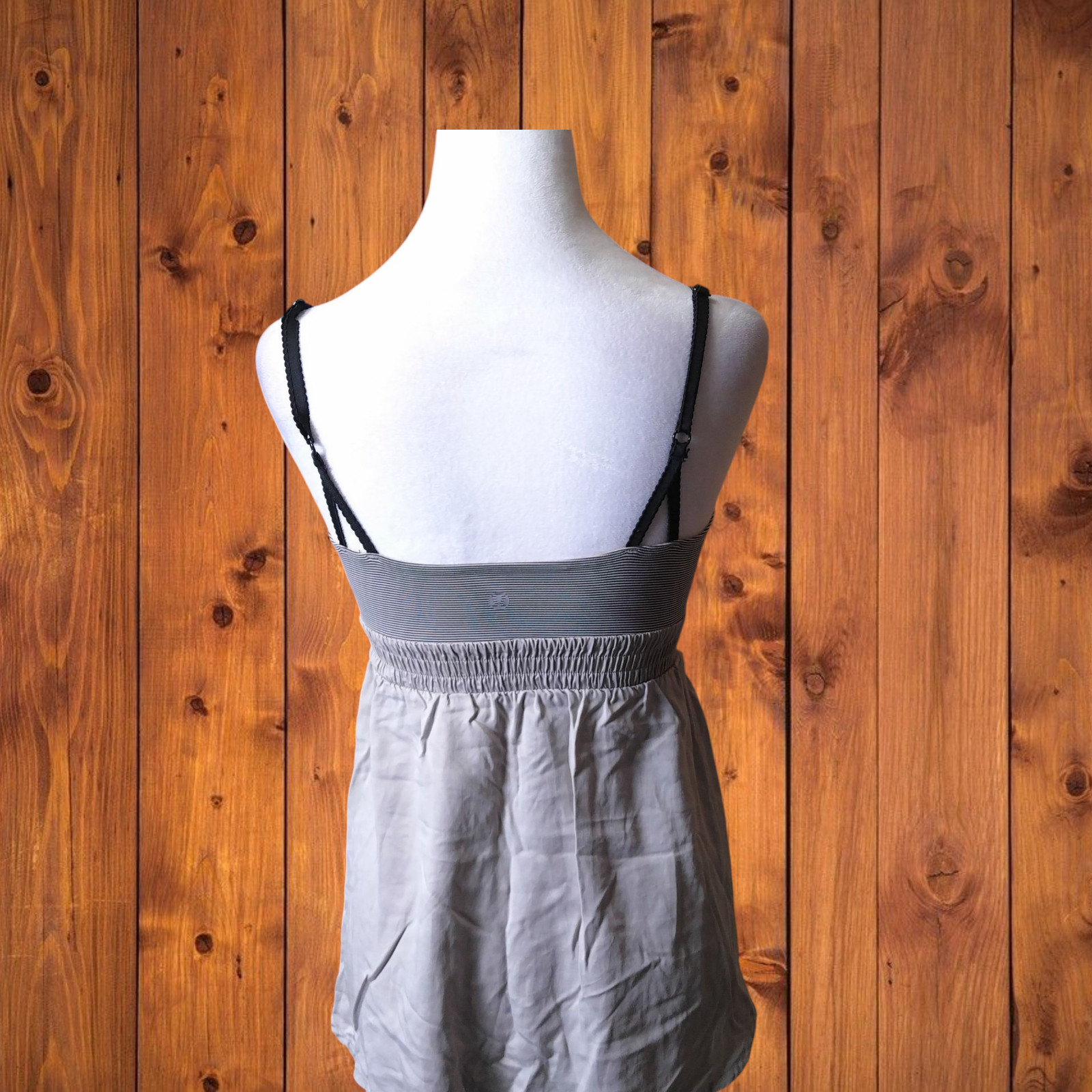Lululemon Size 4 Spaghetti Strap Empire Waist Built In Bra Gray Tank Top Yoga