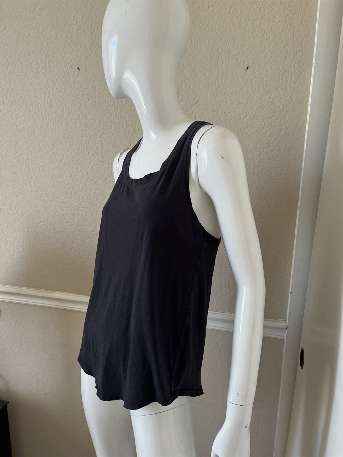 LULULEMON Black Pima Cotton Lightweight Loose Racerback Tank Top Sz 8