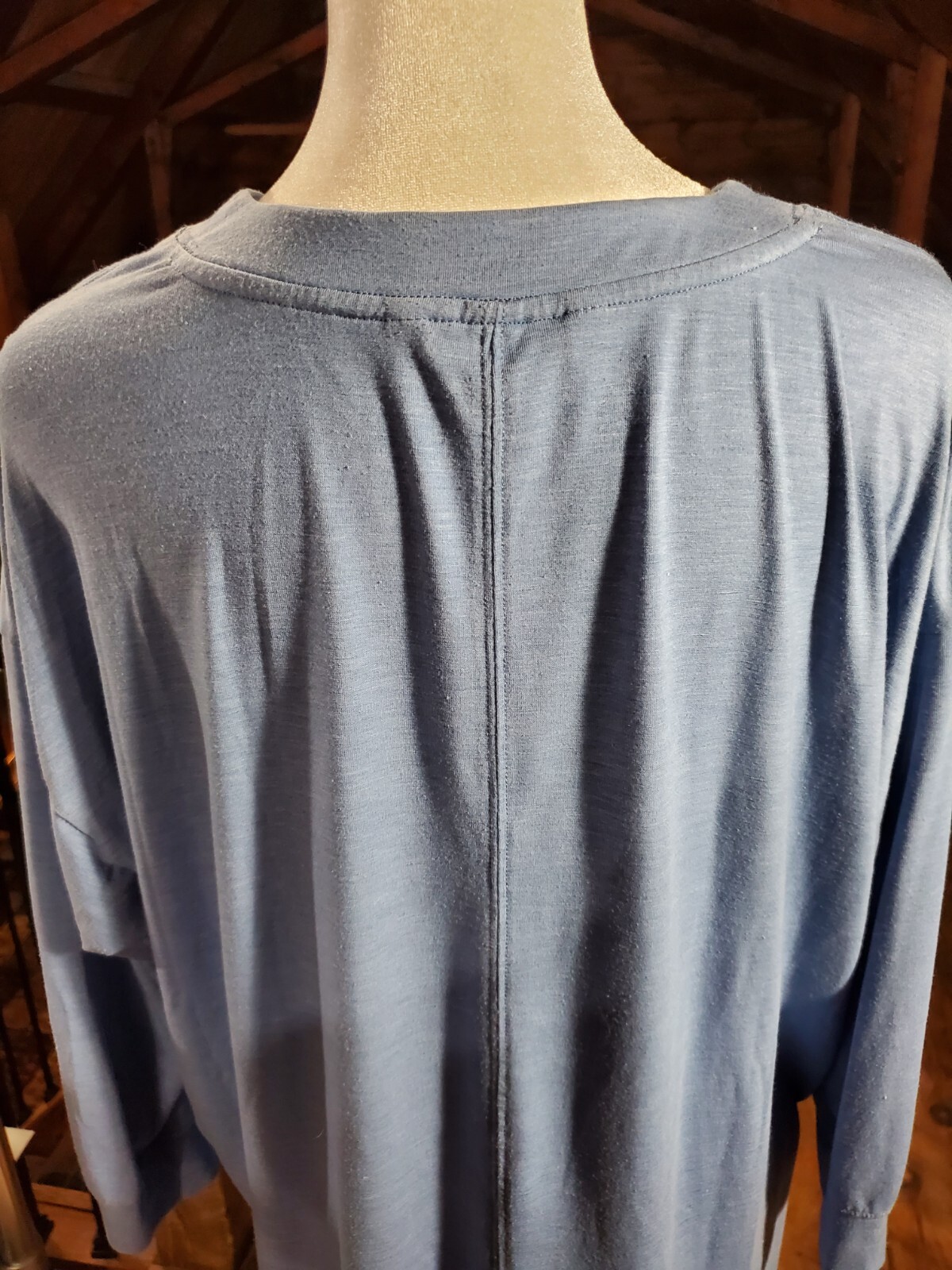 Athleta Tranquility Tunic Top Womens Medium Shirt Sky Blue 3/4 Slv Slouchy