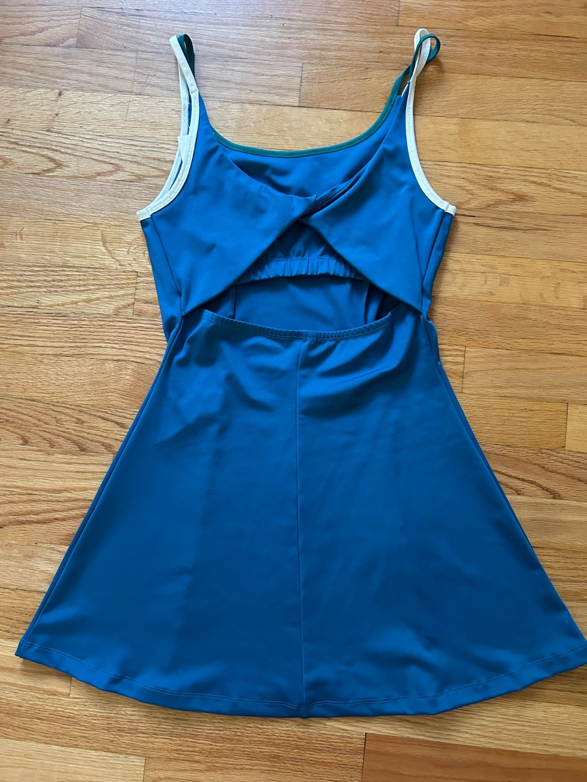SINCERELY JULES CROSSOVER BACK ACTIVE DRESS BLUE SIZE M PICKLEBALL TENNIS CASUAL