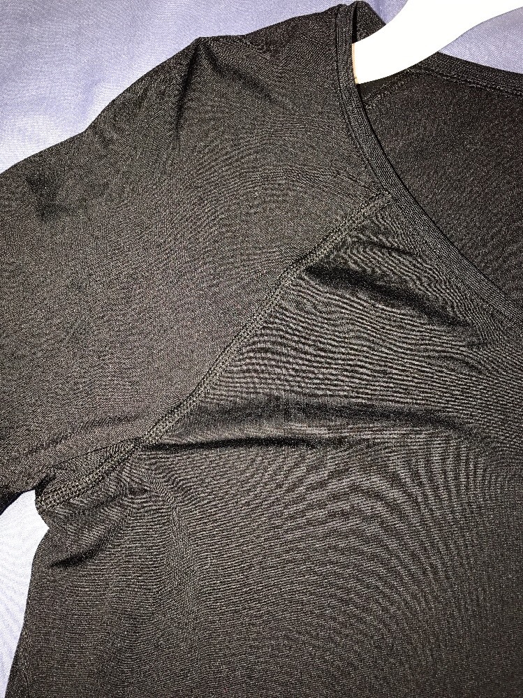 NEW SPANX Streamlined Shaping Top SMALL 1264 Yoga Activewear Workout Black R$72