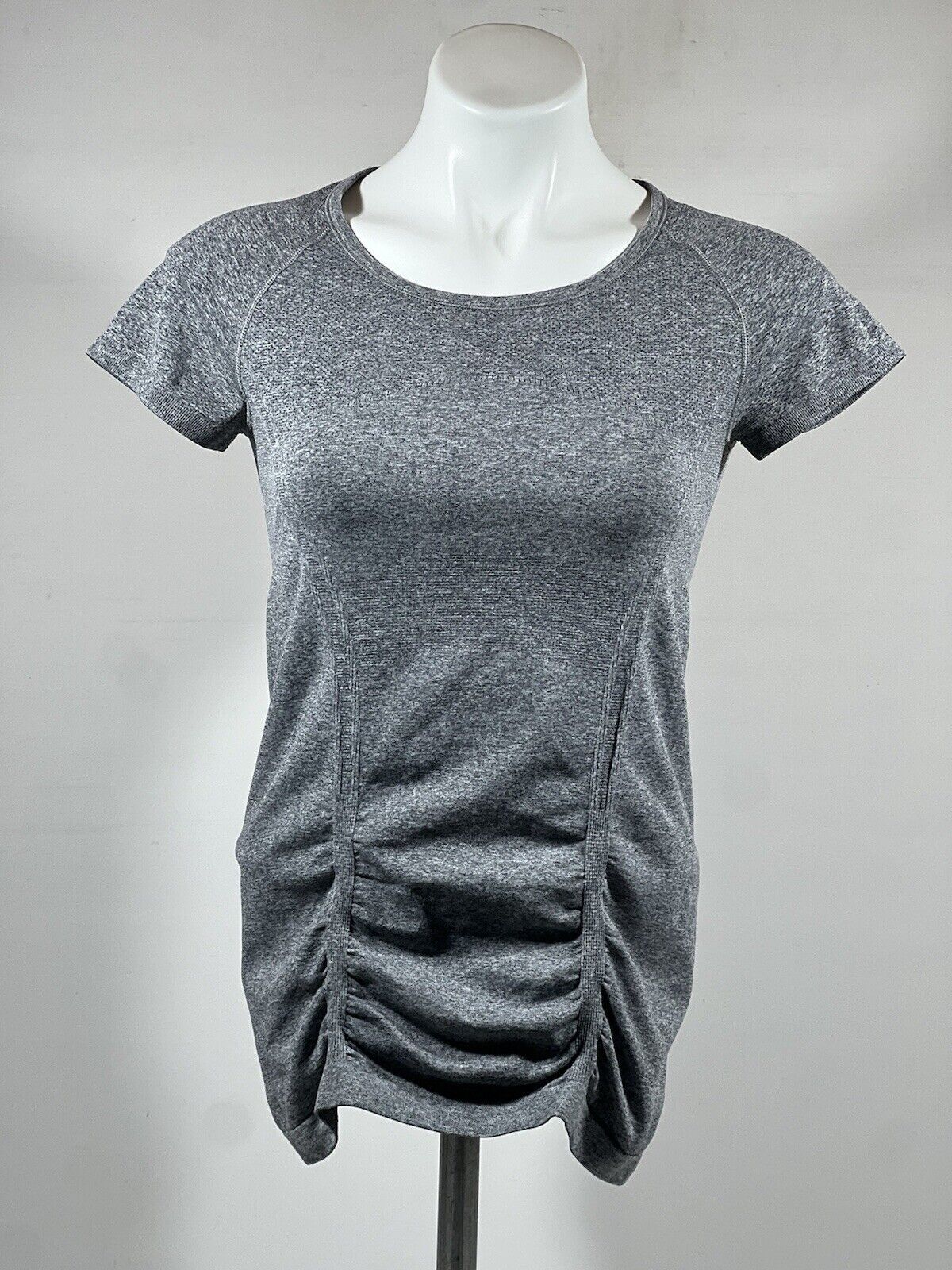 Performance Compression Top Womens Small Athleta Charcoal Running Yoga Fit