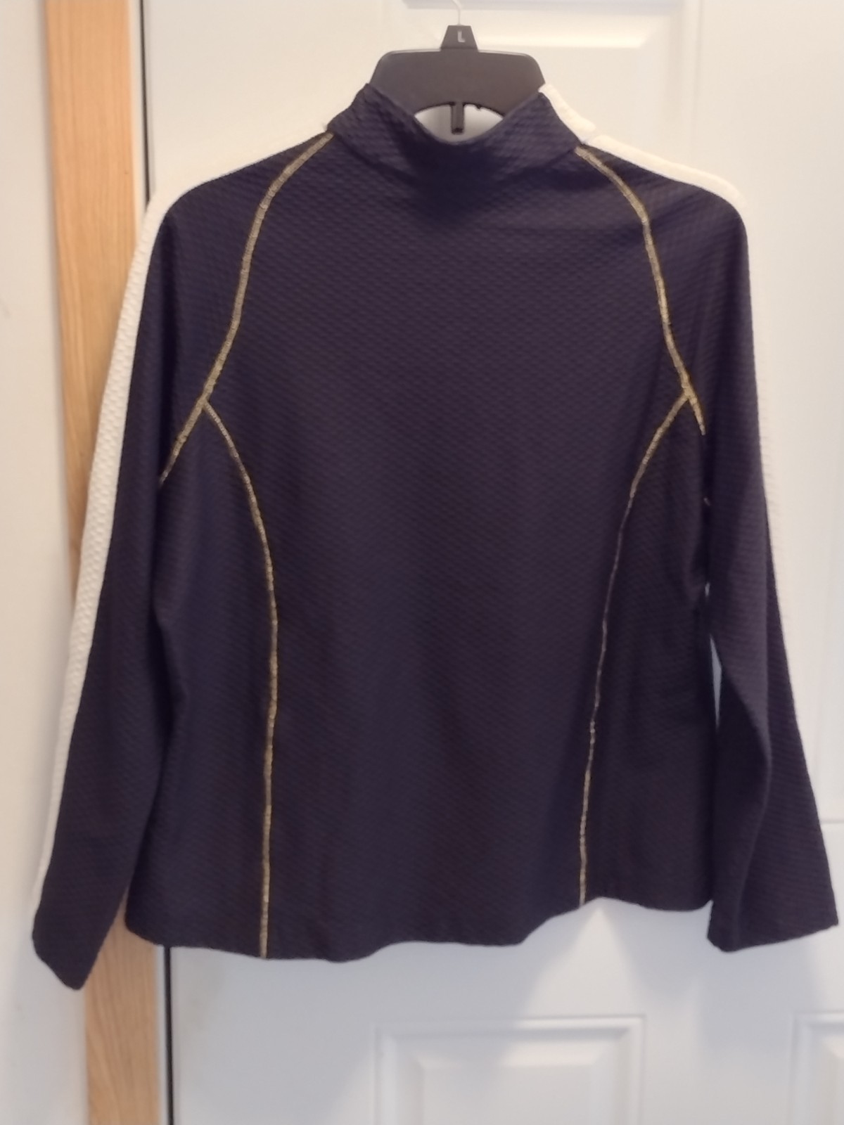 TAIL TECH GOLF WOMENS PULLOVER TOP, SZ L, WAFFLE TEXTURE, BLK WHITE GOLD 1/4 ZIP