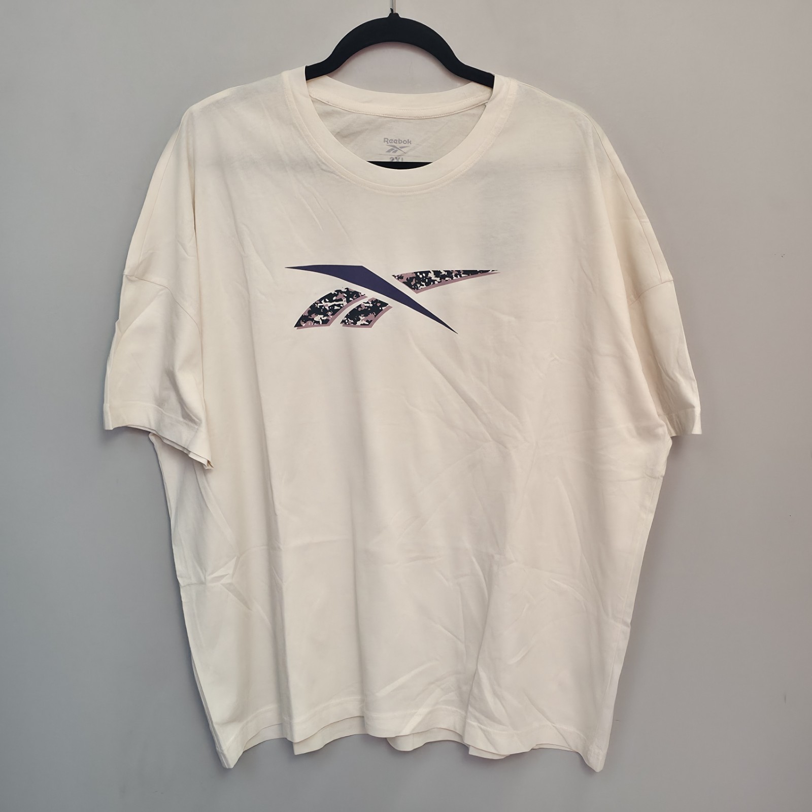 Reebok Training Essentials Modern Safari Graphic Tee-Shirt Classic White. Sz 2XL