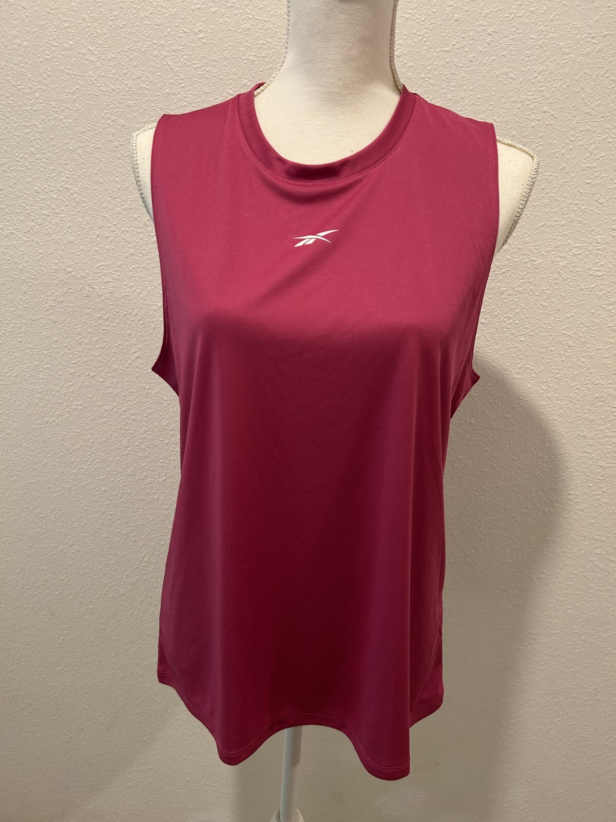 Reebok Womens Active Identity Performance Logo Tech Tank Training Top Proud Pink