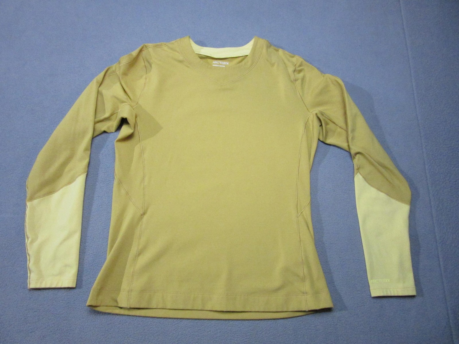 Arc’teryx Shirt Womens Medium Yellow Rho LT LS Crew Thermal Base layer Hiking