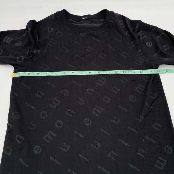 Lululemon Rest Less Pullover Logo Letter Black Graphite Grey Seamless Top Size 8