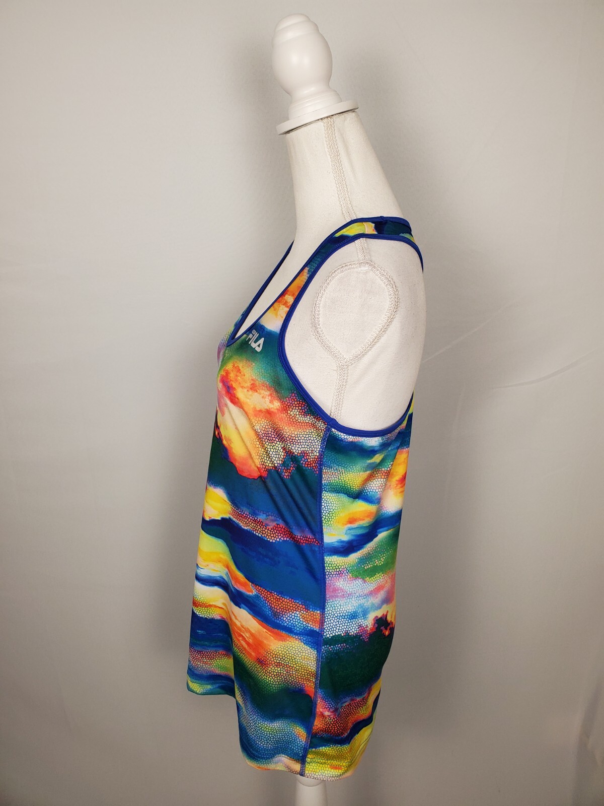 Fila Bright Colorful Patterned Racerback Activewear Tank Top Women’s Small?.