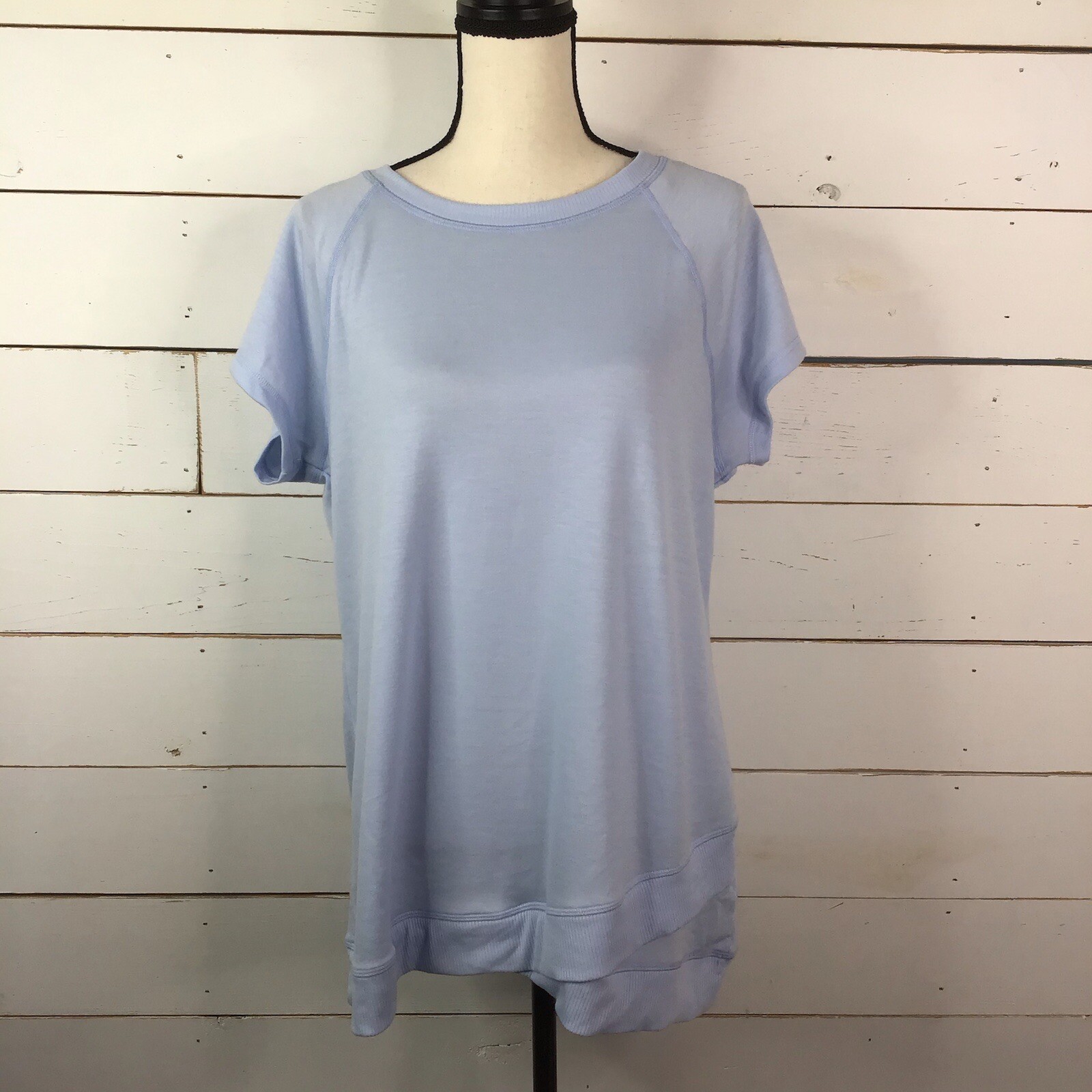 New Ideology Short Sleeve Long TShirt Flutter Blue Women’s XXL