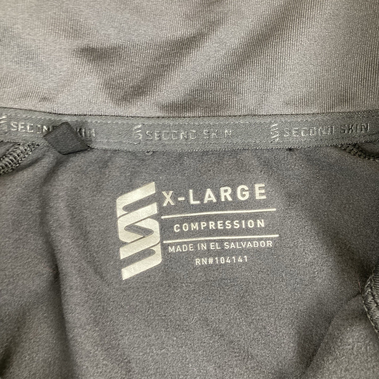 Second Skin Cold Weather Compression Shirt Women’s XL Gray 1/4 Zip Pullover Top