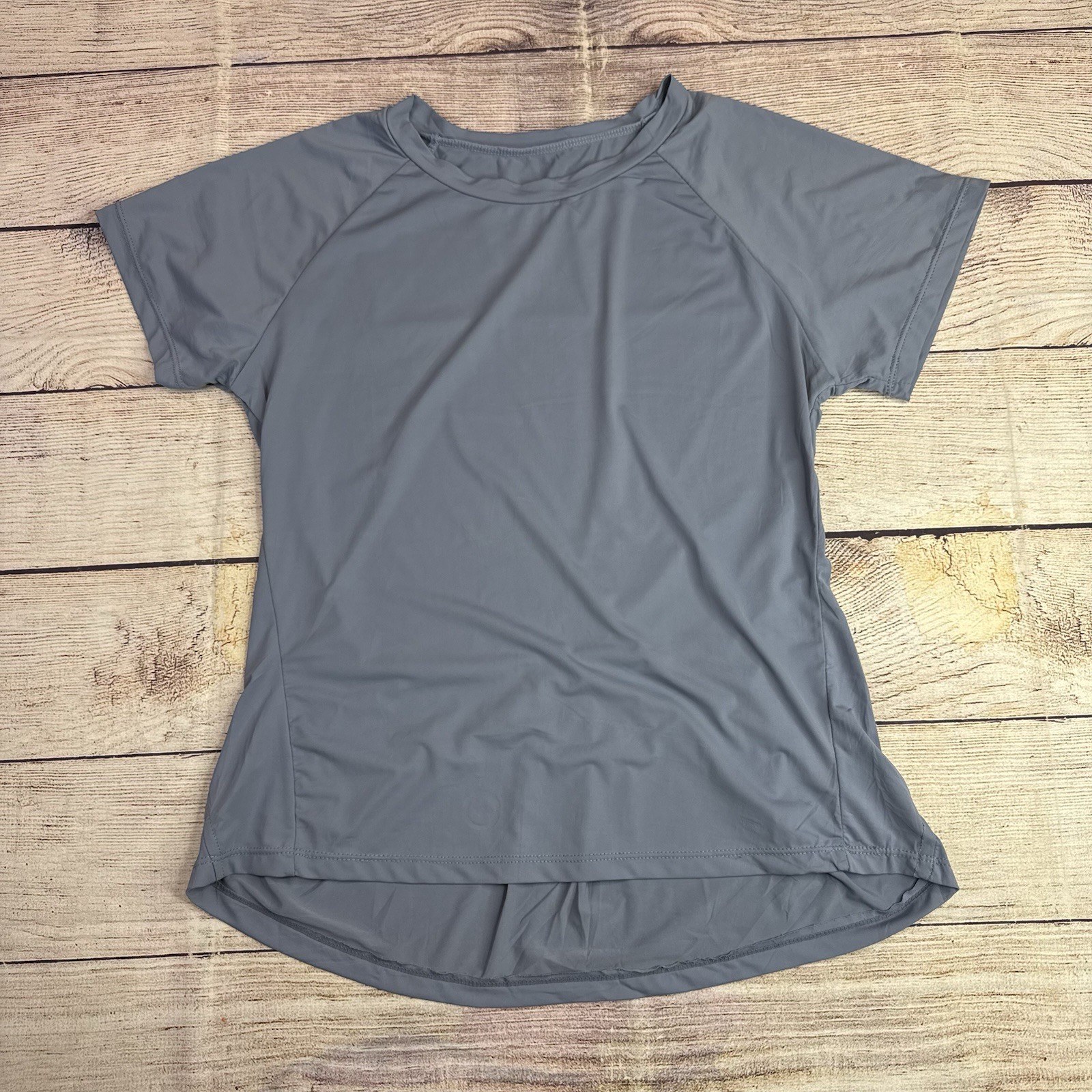 Lavender Short Sleeve Athletic Top S/M Stretch Nylon Spandex Activewear