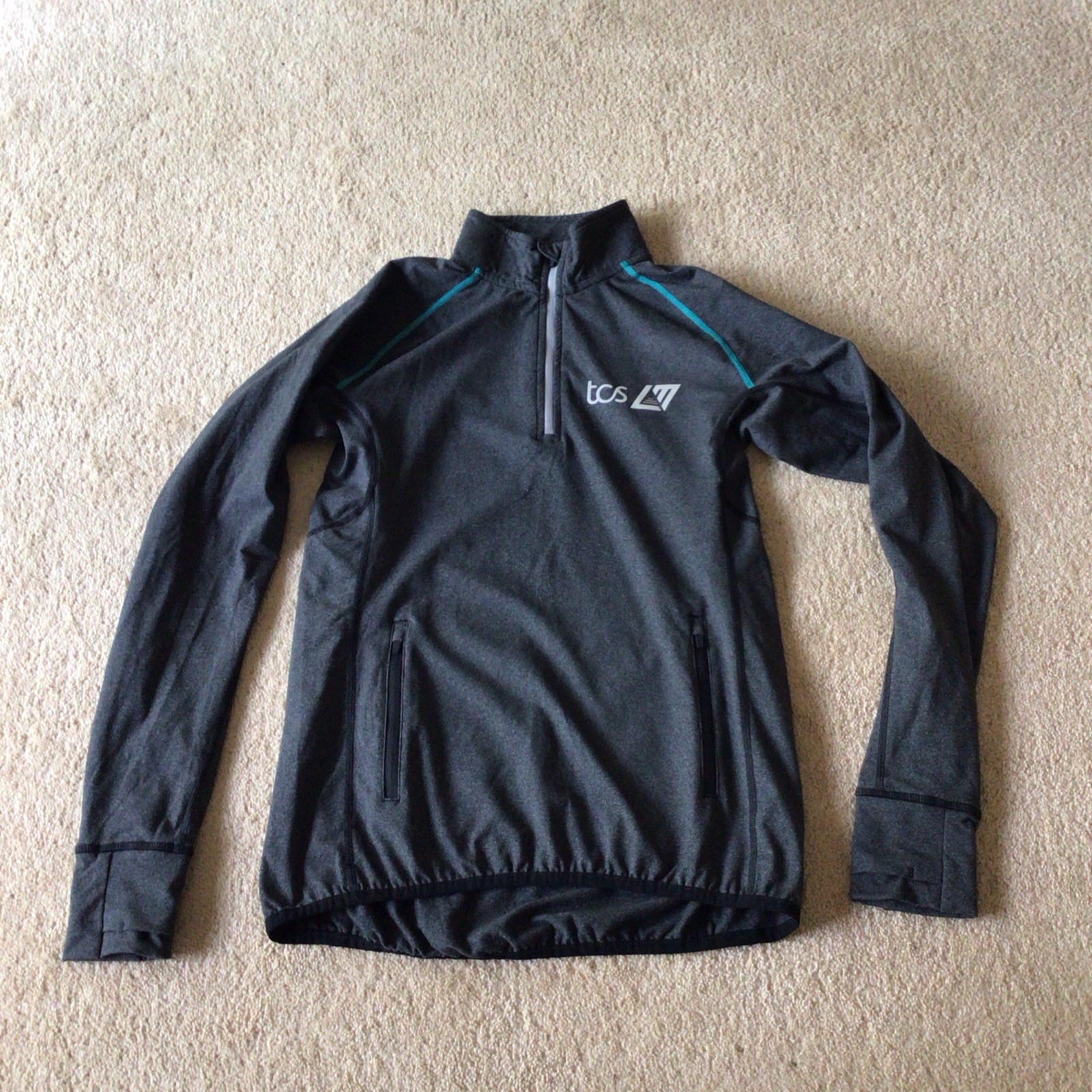 Women’s TCS London Marathon Training Top Size Small Never Worn