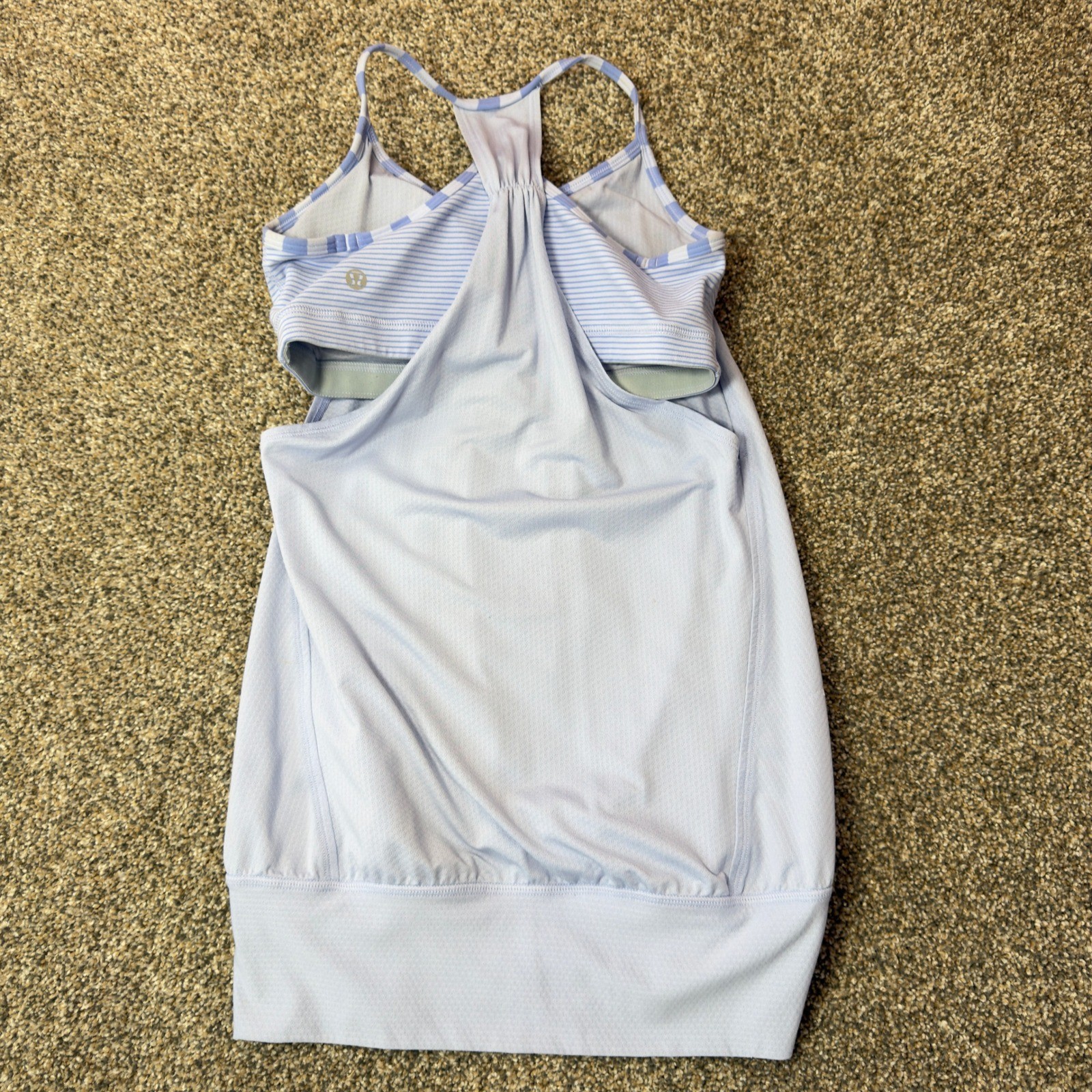 Lululemon No Limits Tank Top Blue White Striped Built-in Bra Mesh Size 6