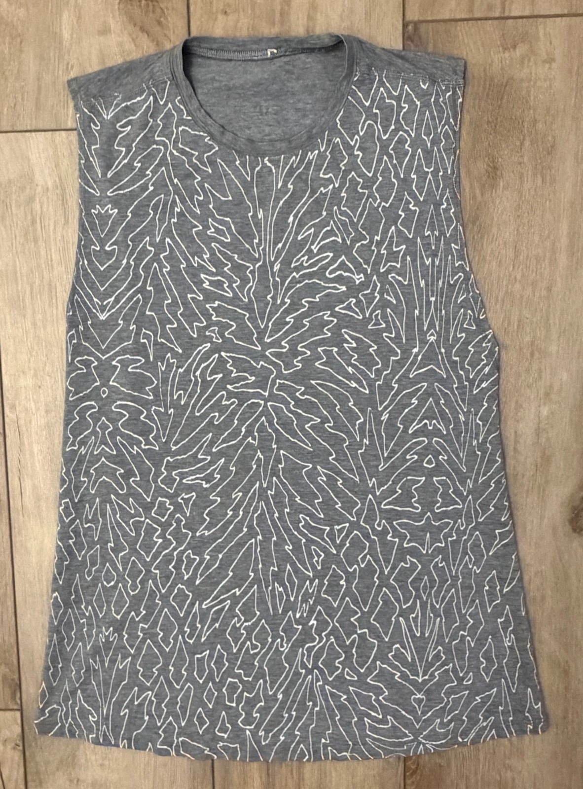 Lululemon Muscle Hustle Tank Top Heathered Grey Lightning Palm Print-Women’s 6