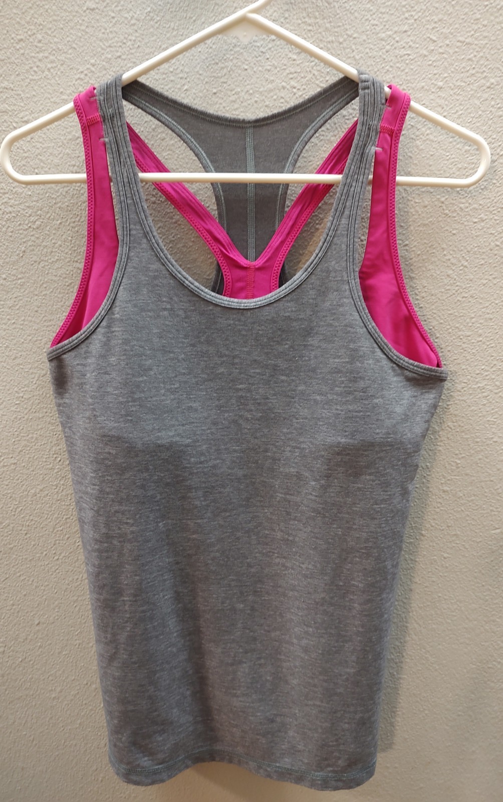 Lululemon Inspiration Tank II Heathered Slate Gray Magenta Built In Bra Sz 8 B10