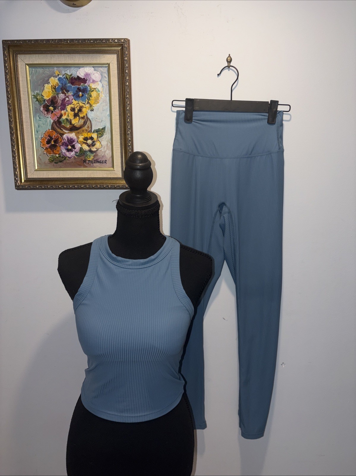 Paragon Fit Workout Set Light Blue Athleisure BraTank S leggings XS ribbed