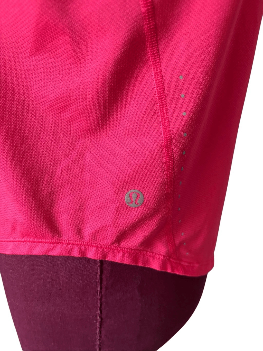 Lululemon High-Neck Running and Training T-Shirt pink size S