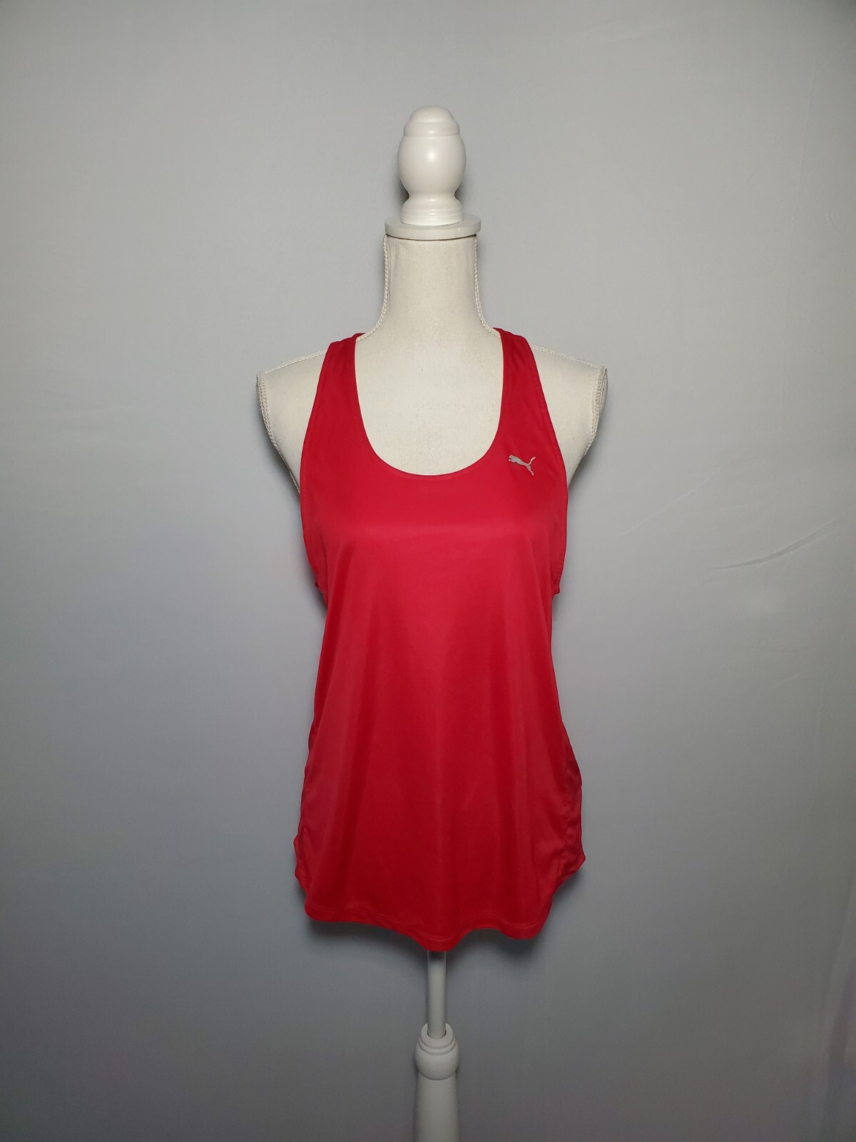 Puma Sport Lifestyle Dry Cell Bright Pink Racerback Tank Top Women’s Sz. Medium.