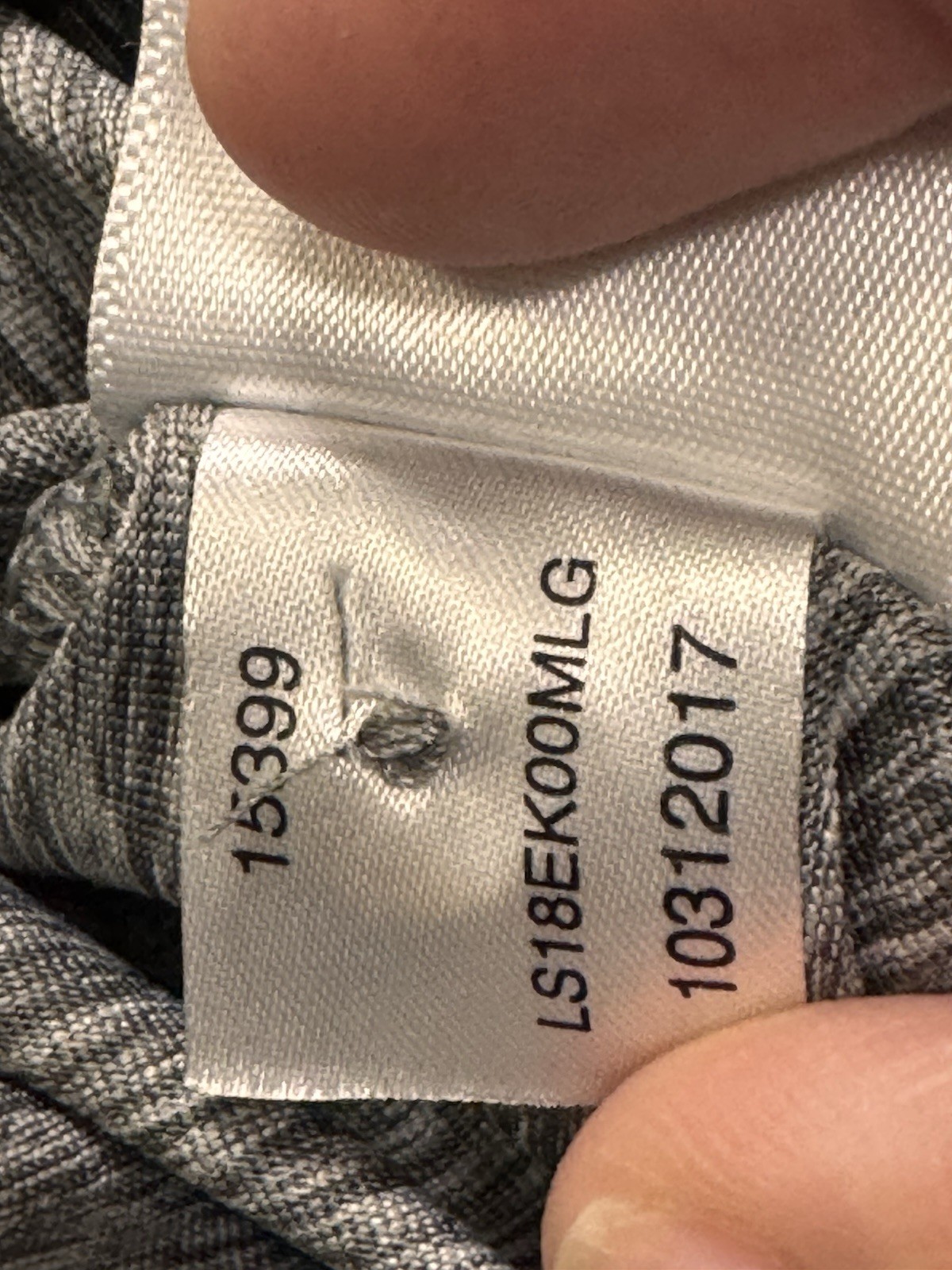 Peter Millar Gray Women’s Performance Crown Sport Golf Polo Size Medium