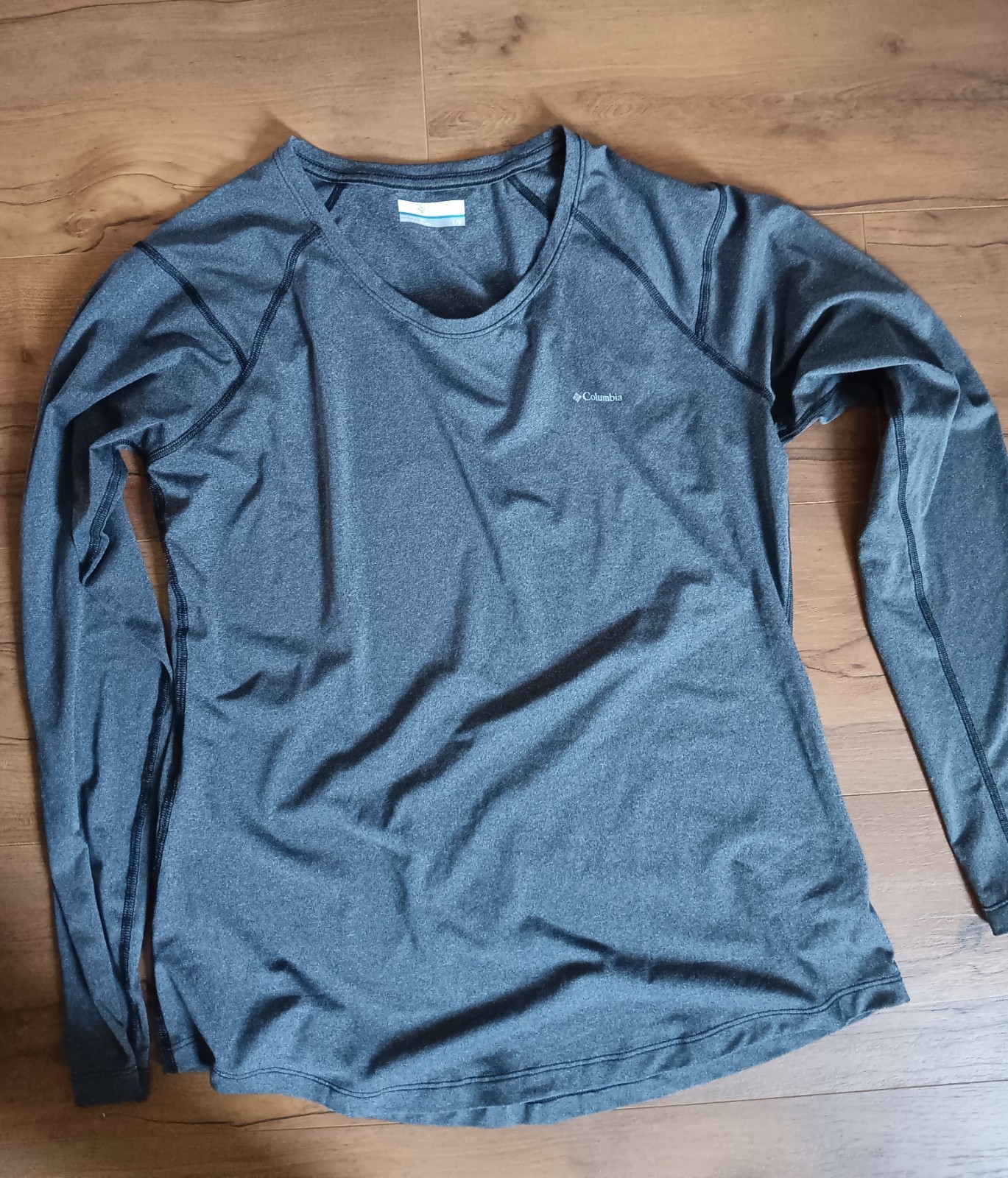 womens Columbia large under layer long sleeve top hiking camping gray