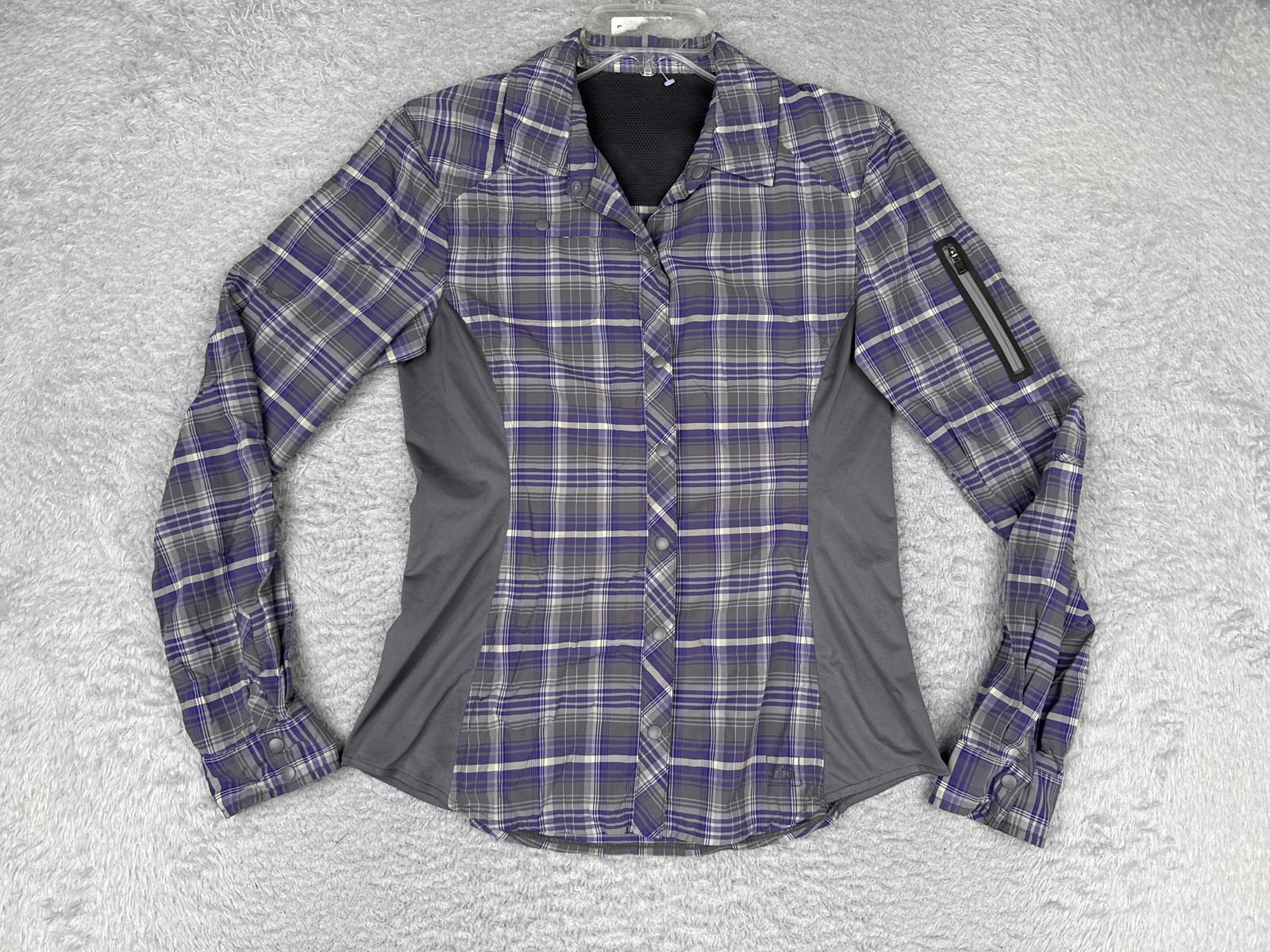 REI Shirt Womens XS Gray Long Sleeve Snap Plaid Hiking Stretch Pockets Outdoor