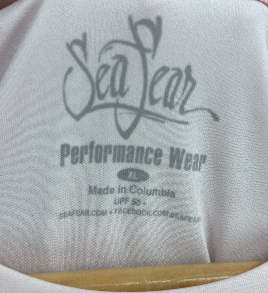 Sea Fear Sea Turtle Light Pink Performance Wear Long Sleeve UPF50 Women’s XL
