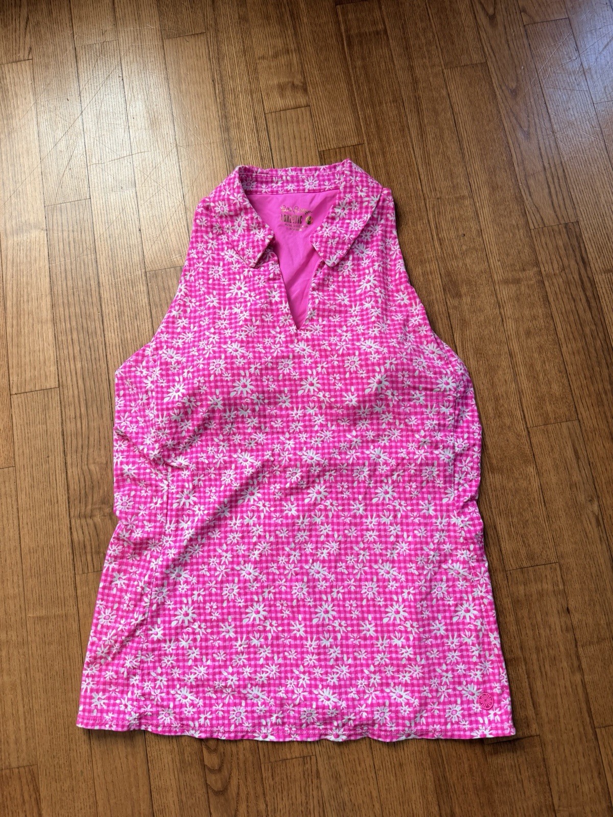 GUC Lilly Pulitzer Pickleball Tennis Built In Bra Top Hot Barbie Pink M Golf
