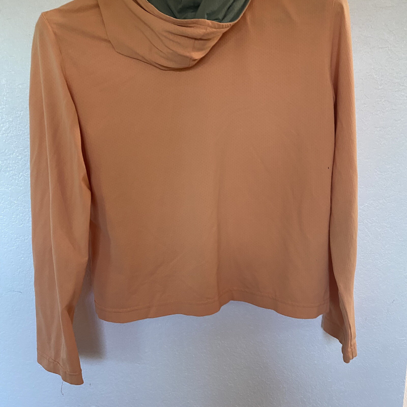 Tail Tech Women’s Light Peach Stretch Full Zip Hooded Light Jacket Size L